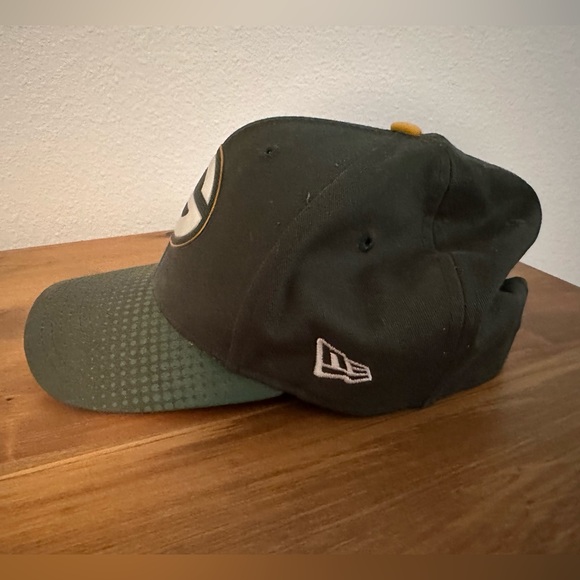 Green Bay Packers Hat - Picture 5 of 8